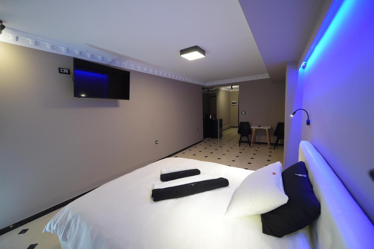 Pietra Mare Suites Patras Luaran gambar