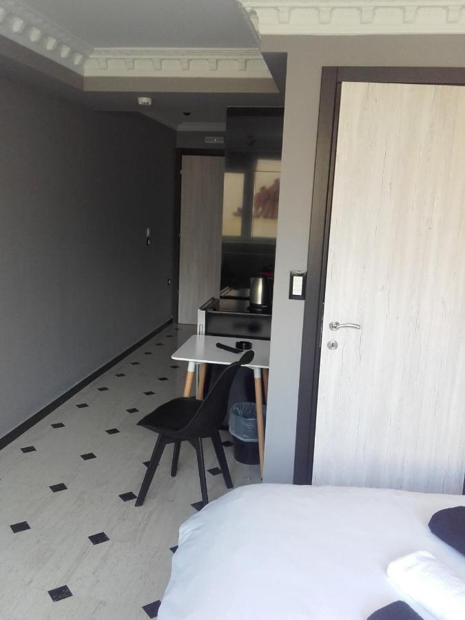 Pietra Mare Suites Patras Luaran gambar